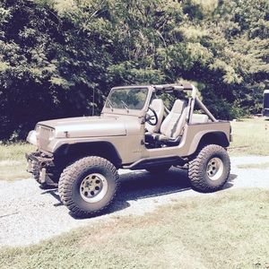 Meet your Posher, Fausto